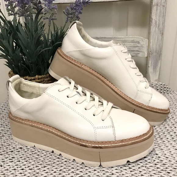 Dolce Vita Shoes - Dolce Vita White and Tan Platform Shoes